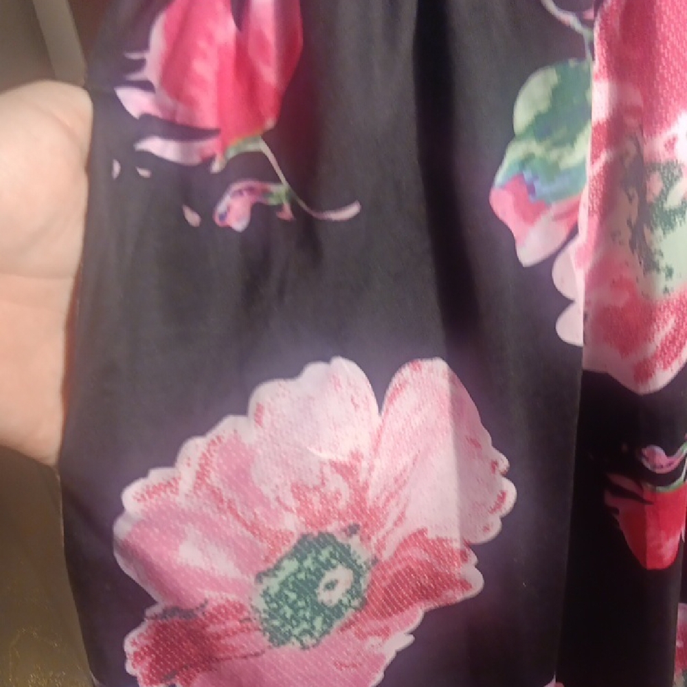 Votepretty Women's Floral V-neck Spaghetti Strap Sundress With Pockets - Picture 6 of 12